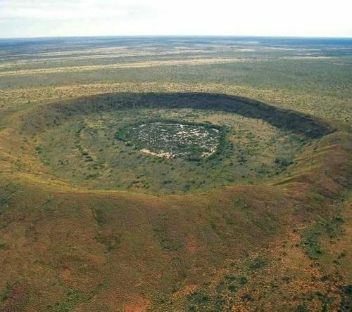 Вредефорт – самый большой из всех кратеров на планете Земля
