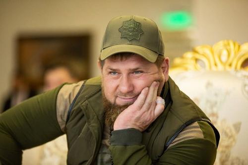 Кадыров сообщил об отправке в зону СВО из Грозного бойцов 94 полка Росгвардии
