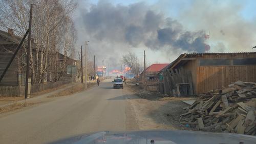 В Кремле сообщили, что Путину известно о пожаре в Сосьве, в результате которого сгорели более 90 домов