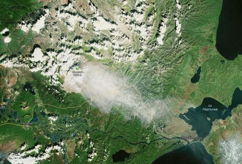 На Камчатке обнаружили район с опасным уровнем загрязнения воздуха после пеплопада