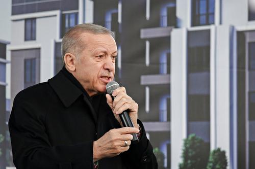 Эрдоган, которому стало плохо в прямом телеэфире, заверил, что сейчас состояние его здоровья намного лучше