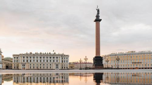 В Петербурге возродили традицию «Императорского полдня»