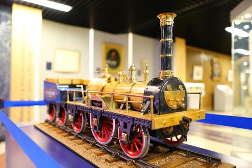 В Челябинске открылась выставка об истории железных дорог