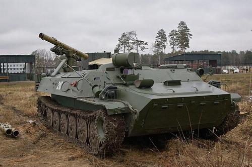 Танковый прорыв украинских националистов остановили «Штурмом-С»