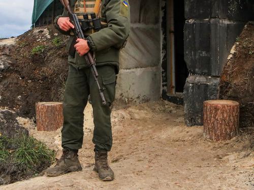 «УНИАН»: украинский военачальник Сырский сообщил о принятии оперативных решений по Артемовску