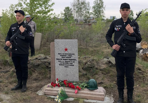 В селе Челябинской области появился обелиск советскому солдату