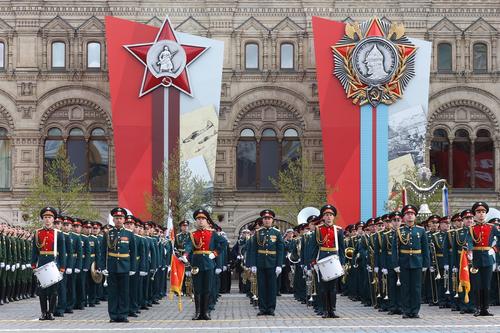 Парад Победы на Красной площади в Москве: прямая трансляция