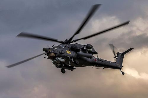 В Крыму потерпел крушение ударный военный вертолет Ми-28