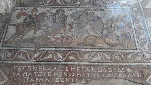 Большая мозаика с изображением легендарного троянского героя Энея – основателя Рима, обнаружена в Турции