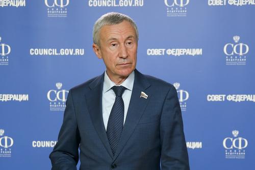 Российский сенатор Климов призвал в интересах реального мирового большинства прикрыть «сатанинский цирк» G7 