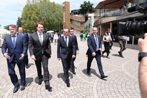 Губернатор Кубани побывал в Сочи с рабочим визитом