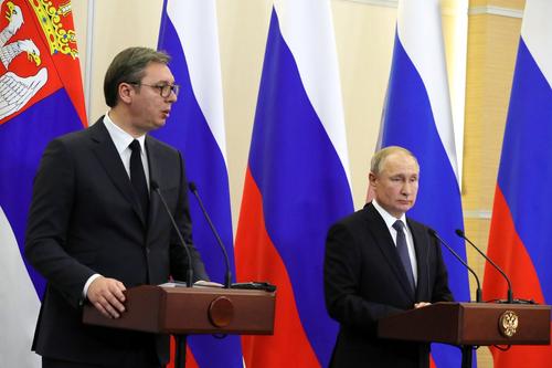 Вучич заявил, что больше года не общался с Путиным из-за предвзятого отношения к сербам на Западе