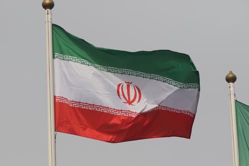 Fars: элитные подразделения ВС Ирана представили новую гиперзвуковую ракету «Фаттах» 