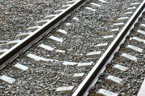 Baza: взрыв на железной дороге в Крыму произошел прямо перед движущимся поездом - машинист успел затормозить