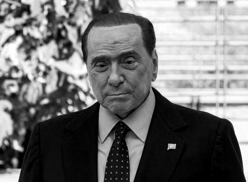 Кем являлся легендарный итальянский экс-премьер Сильвио Берлускони