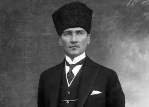 Чем знаменит Мустафа Кемаль Ататюрк, и почему его так уважают в Турции