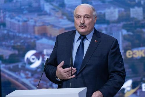 Александр Лукашенко заявил, что «послал на хрен» украинскую делегацию с предложением о новых переговорах