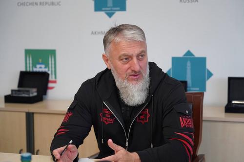 Делимханов сообщил, что с ним все хорошо и поблагодарил тех, кто переживал за него