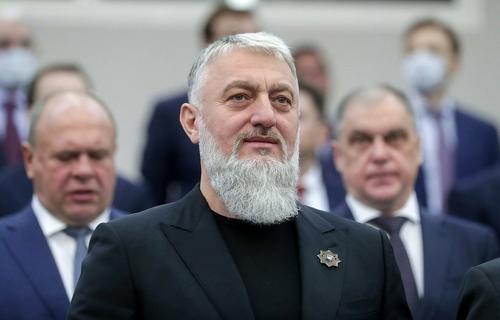 Пресс-служба Госдумы сообщила о ранении находящегося в зоне СВО депутата от Чечни Делимханова