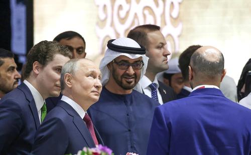 Владимир Путин поблагодарил президента ОАЭ бен Зайд аль-Нахайяна за помощь в обмене удерживаемых лиц в конфликте на Украине