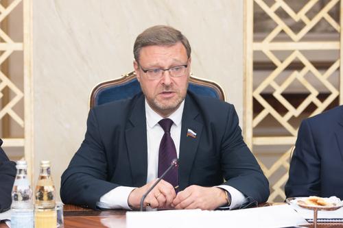 Сенатор Косачев: «Нет никаких сомнений, что мятеж будет подавлен. Поддерживаю Президента Путина» 