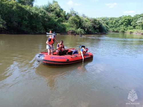 В Приморье обнаружили тела двух из троих пропавших на реке детей