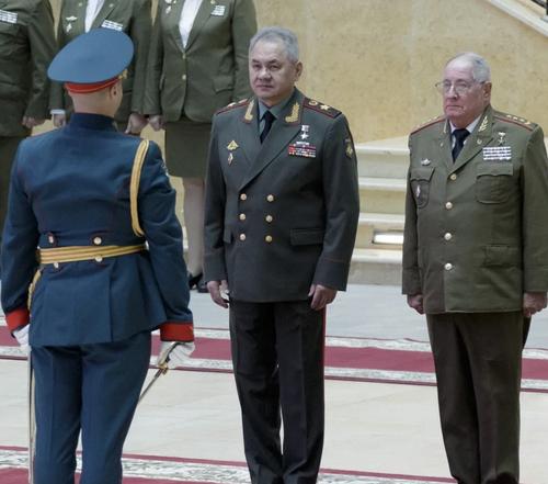 МО РФ: В Москве состоялись переговоры глав военных ведомств России и Кубы