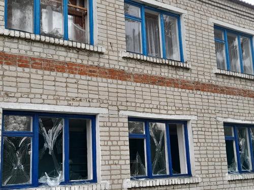 Губернатор Курской области Старовойт заявил, что в результате обстрела села Троицкое пострадало здание школы