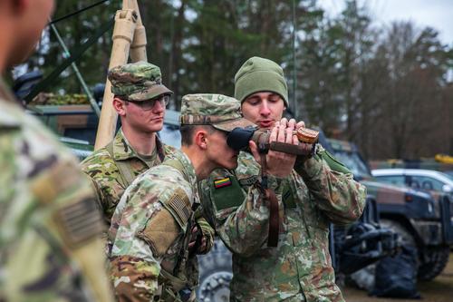 Глава подразделений охраны ВС Литвы Багочюнас: для обеспечения безопасности на саммите НАТО будут направлены 3 тысячи военных 