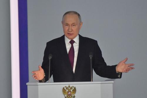 Пресс-служба Кремля: Владимир Путин 4 июля примет участие в саммите ШОС, который пройдет в видеоформате 
