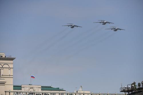 Военные США заявили, что обнаружили и отследили четыре российских самолета в небе над Аляской 