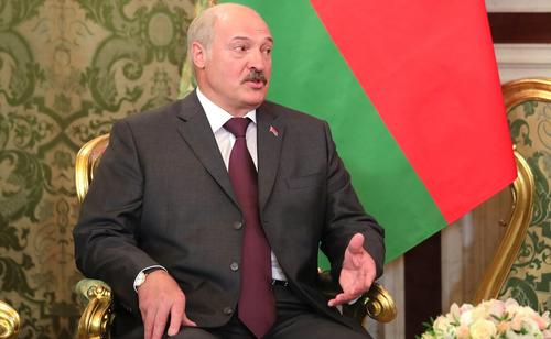 Лукашенко назвал абсолютно неприемлемым для Белоруссии и России возможный захват Западом части территорий Украины