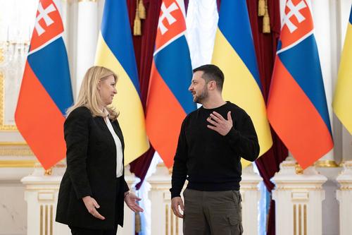 Зеленский: Украина и Словакия договорились о совместном производстве самоходных гаубиц Zuzana 2