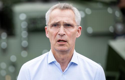 Столтенберг: нет полной уверенности в участии Зеленского в саммите НАТО 