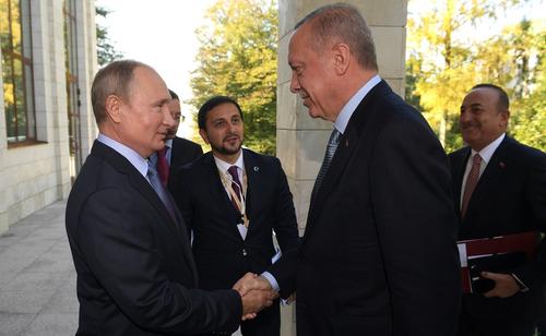 Песков: дата визита Путина в Турцию неизвестна, при необходимости глава РФ и Эрдоган могут быстро согласовать телефонную беседу