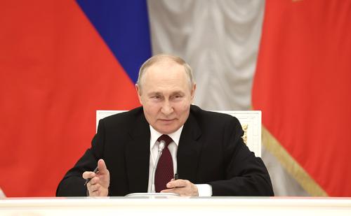 Владимир Путин заявил, что города, улицы и парки в России будут называть именами участников спецоперации