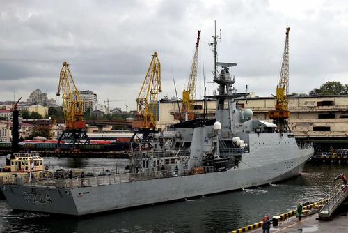 В Минобороны РФ заявили, что идущие в порты Украины по Черному морю суда с 20 июля будут считаться перевозчиками военных грузов