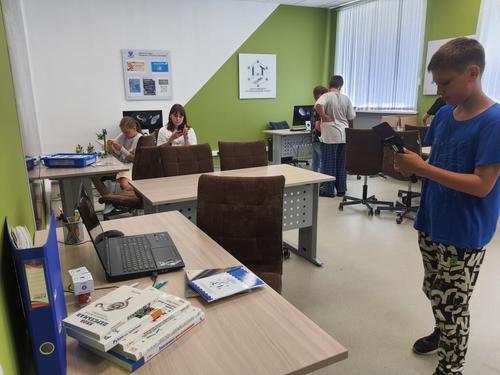 Школьников Хабаровского края учат создовать роботов
