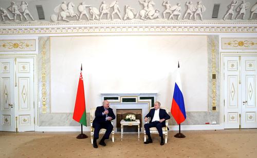 Путин на встрече с Лукашенко заявил, что контрнаступление вооруженных сил Украины есть, но оно провалилось 