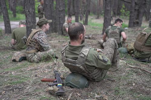 FT: Киев в ходе контрнаступления тайно задействовал резервы на южном направлении 