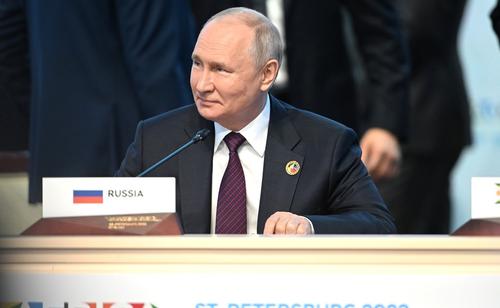 Путин дал высокую оценку саммиту «Россия - Африка» в Петербурге