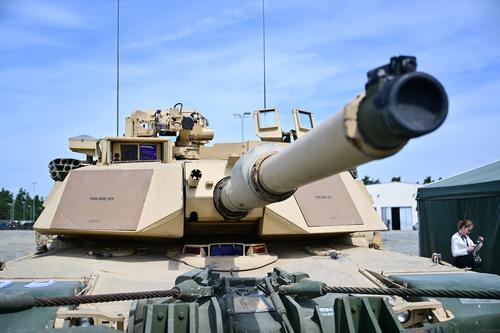 Politico: США рассчитывают поставить первую партию танков Abrams Украине в сентябре
