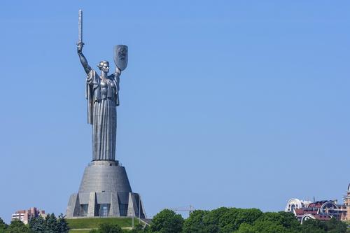 Монумент «Родина-мать» в Киеве переименуют в «Украина-мать»