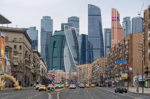 Собянин: в результате инцидента с атакой украинских дронов незначительно повреждены фасады на двух офисных башнях «Москва-Сити»