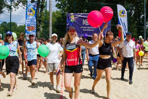 Вековой юбилей Российского пляжного волейбола в Краснодаре отметили турниром