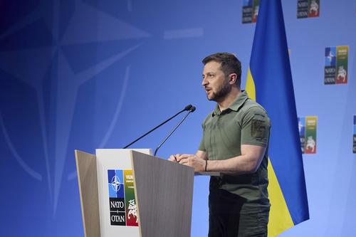 Политолог Марков: Зеленский на фоне огромных военных потерь Украины бросил на передовую подразделения Нацгвардии
