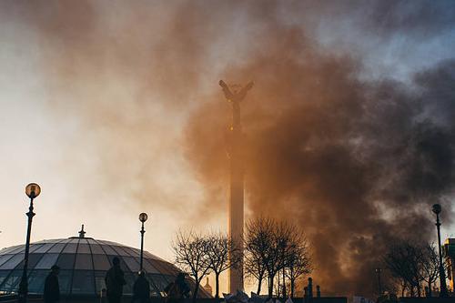 Украинский телеканал 24: в Киеве слышны взрывы 