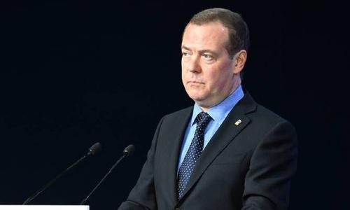 Медведев пообещал, что, как и в августе 2008-го, Россия раздавит врагов и добьется мира по итогам СВО на Украине на своих условиях