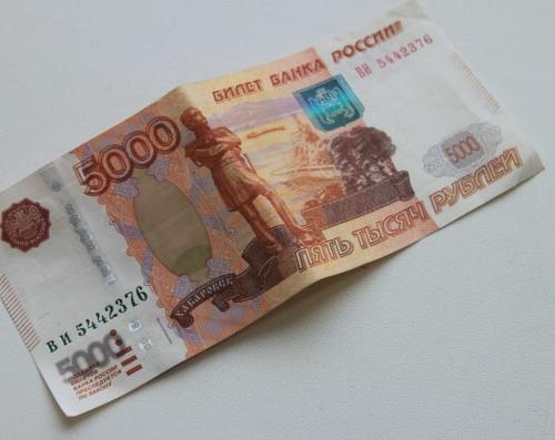 Эксперт Ковальчук порассуждал о ситуации с зарплатами в РФ