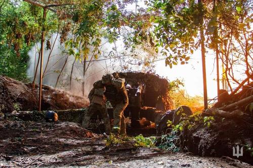 Балицкий: украинских солдат расстреливают за отказ идти в наступление